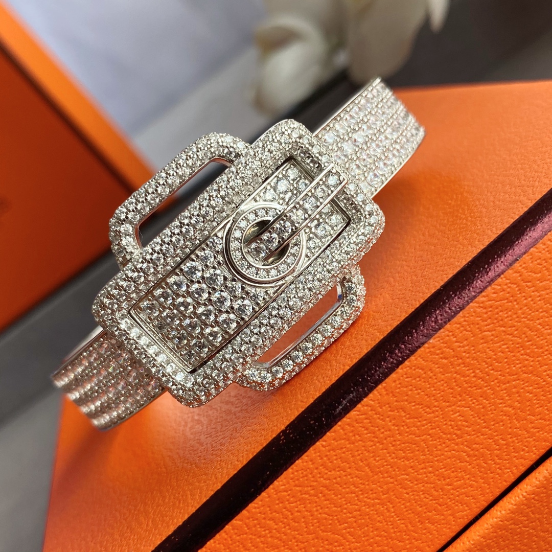 Hermes bracelet