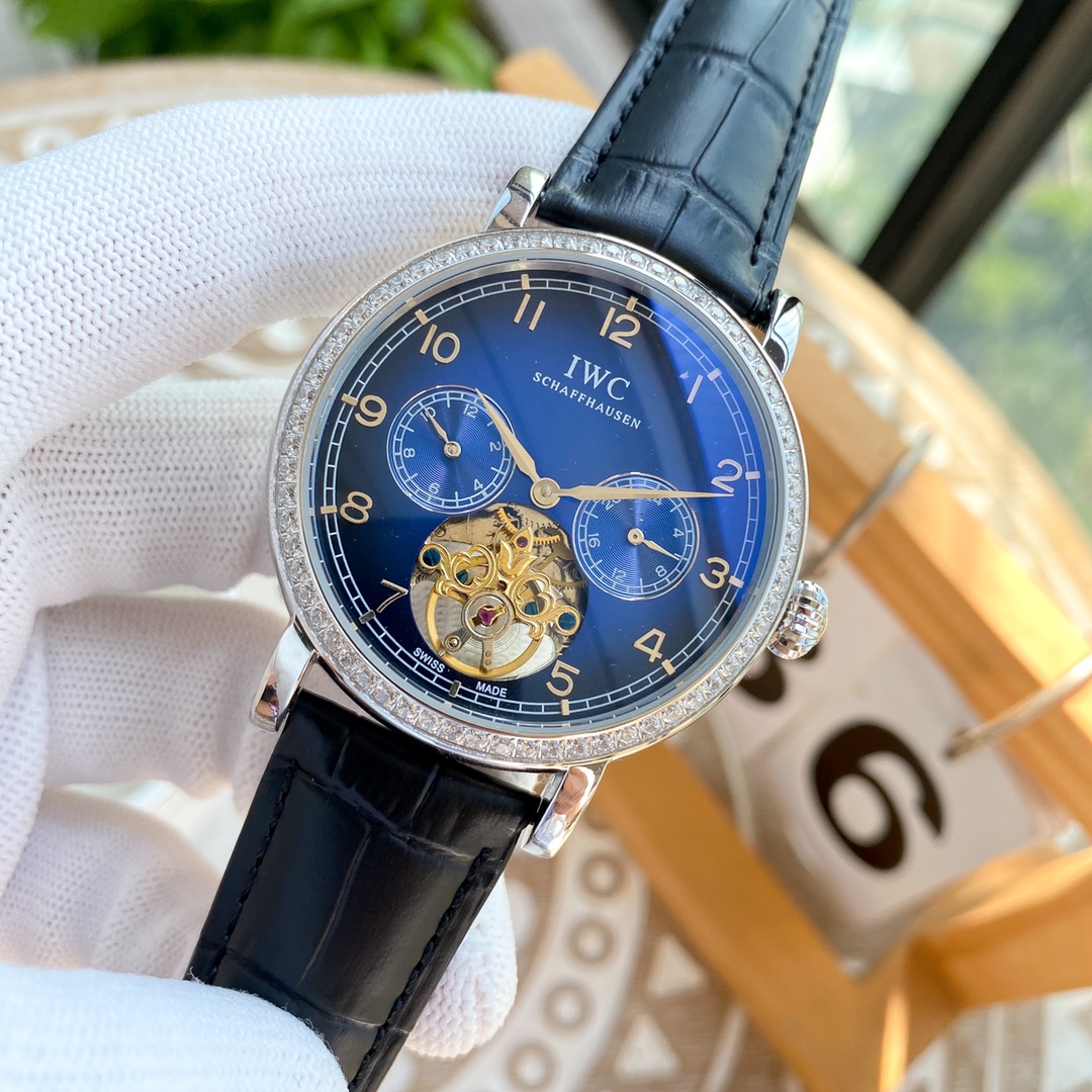 IWC- Fine men's watches Fully automatic mechanical movement, top 316 steel case and strap