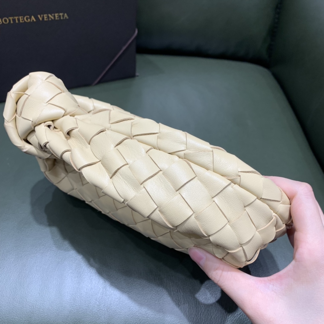 Bottega Veneta  🆕NEW🆕 JODIE #651876