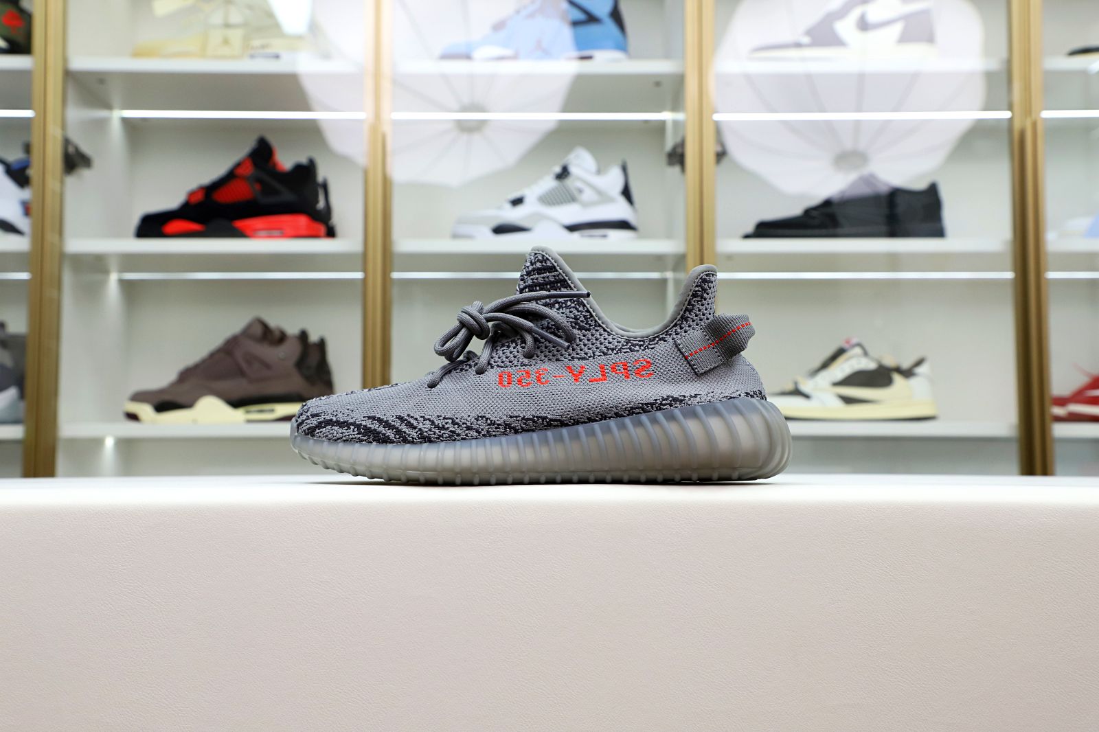 YEEZY BOOST 350 V2 BELUGA 2.0