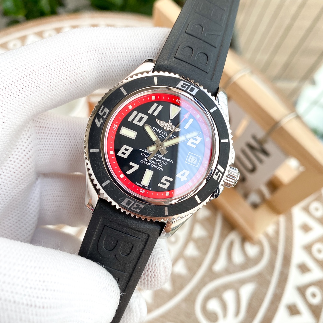 Breitling - Breitling A1736402 Superocean 316L stainless steel polished case