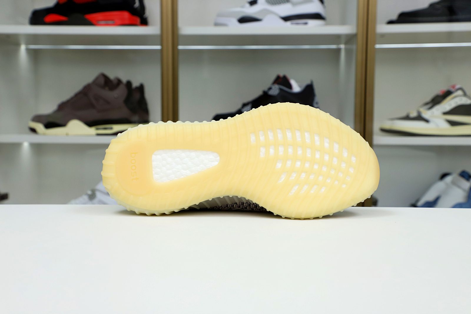 YEEZY BOOST 350 V2 ASH PEARL