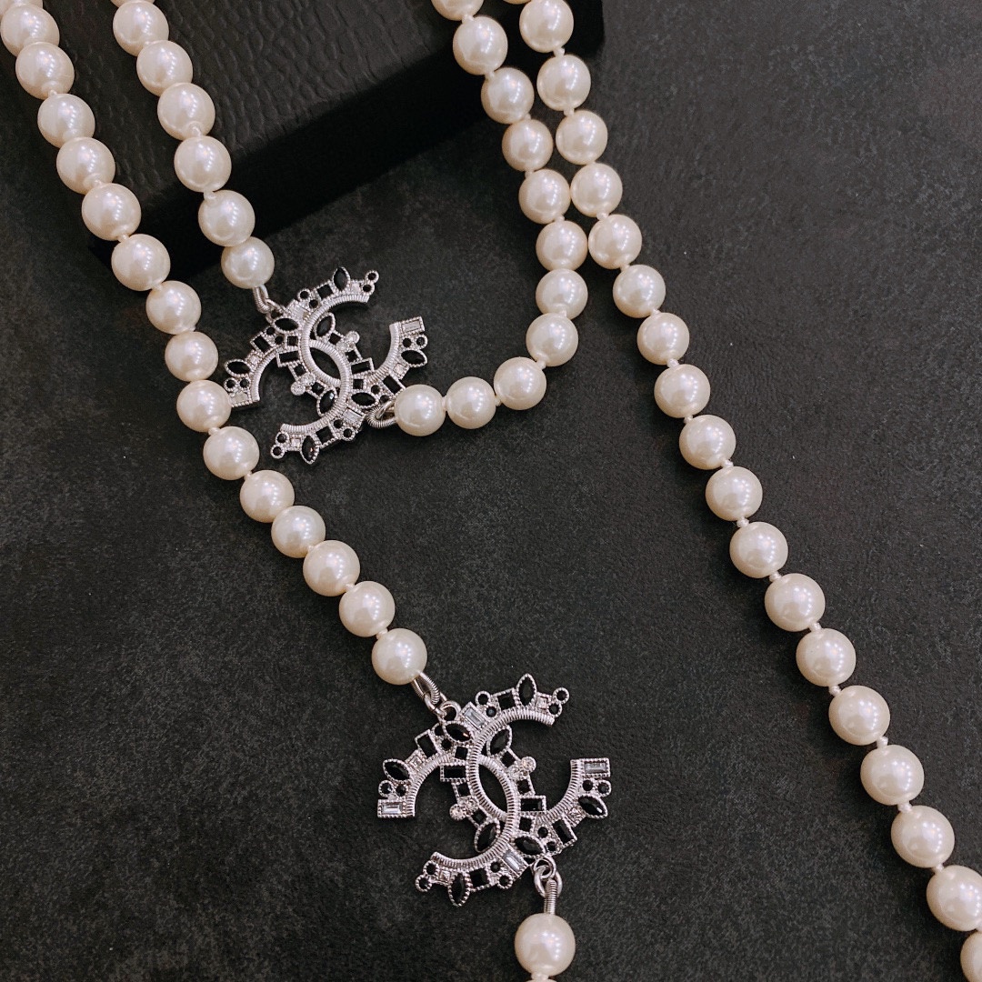 CHANEL🇫🇷Xiaoxiang sweater chain long chain