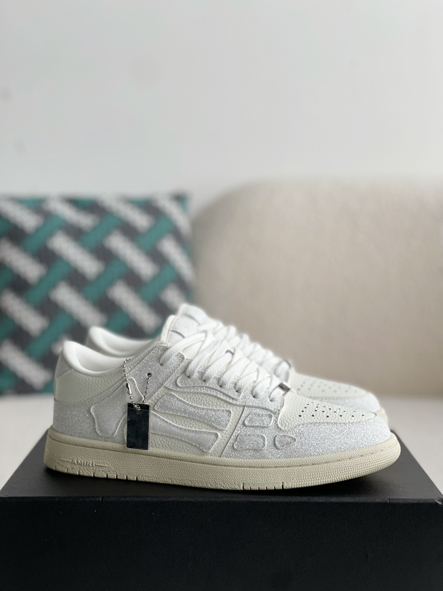 Amiri Bone Sneakers