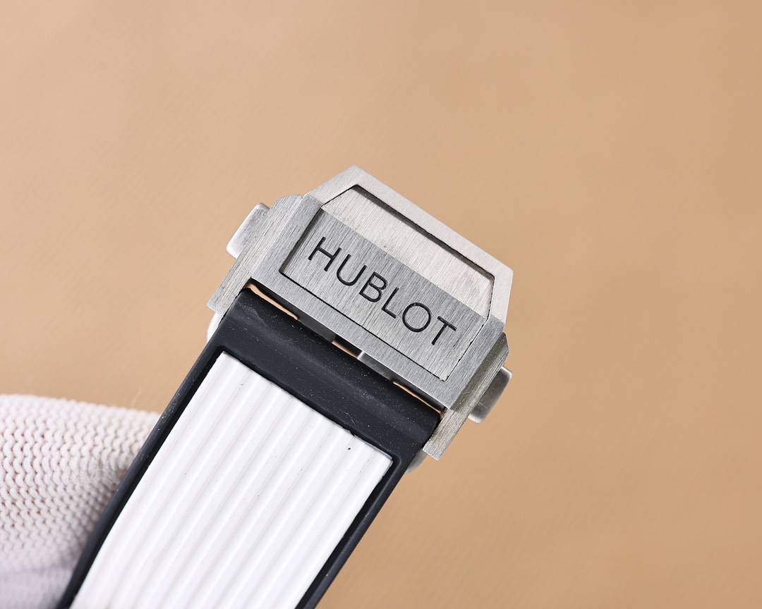 Hublot. Hublot BIG BANG Unico