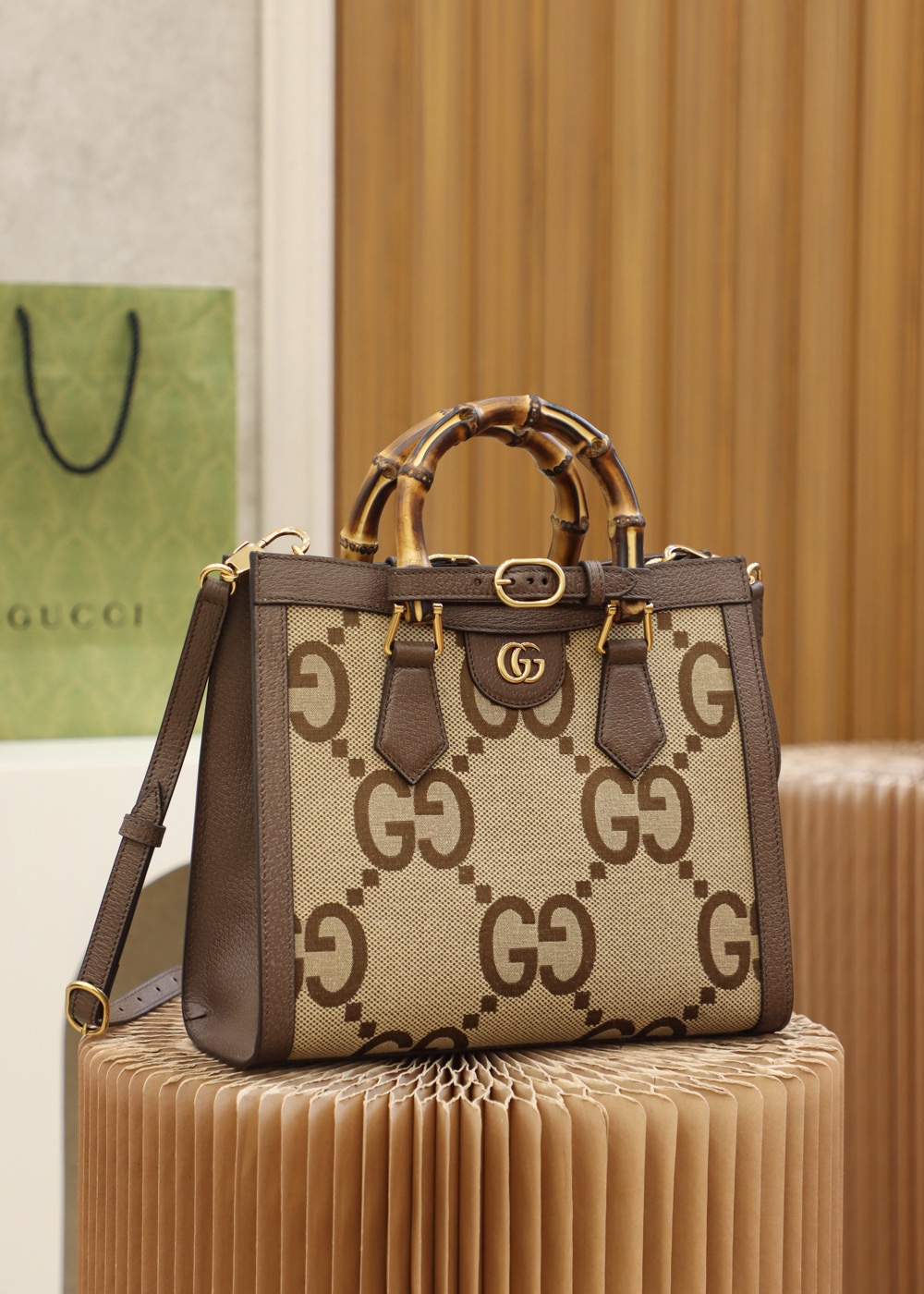 GUCCI 𝐃𝐢𝐚𝐧𝐚 𝐓𝐨𝐭𝐞 Retro King Fried Bamboo Festival #660195