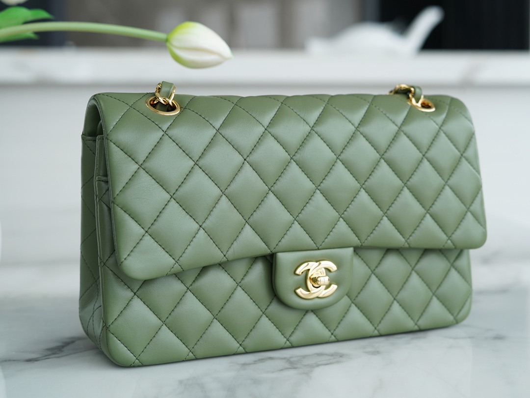 𝐂𝐇𝐀𝐍𝐄𝐋 Classic Flap Italy 🇮🇹 