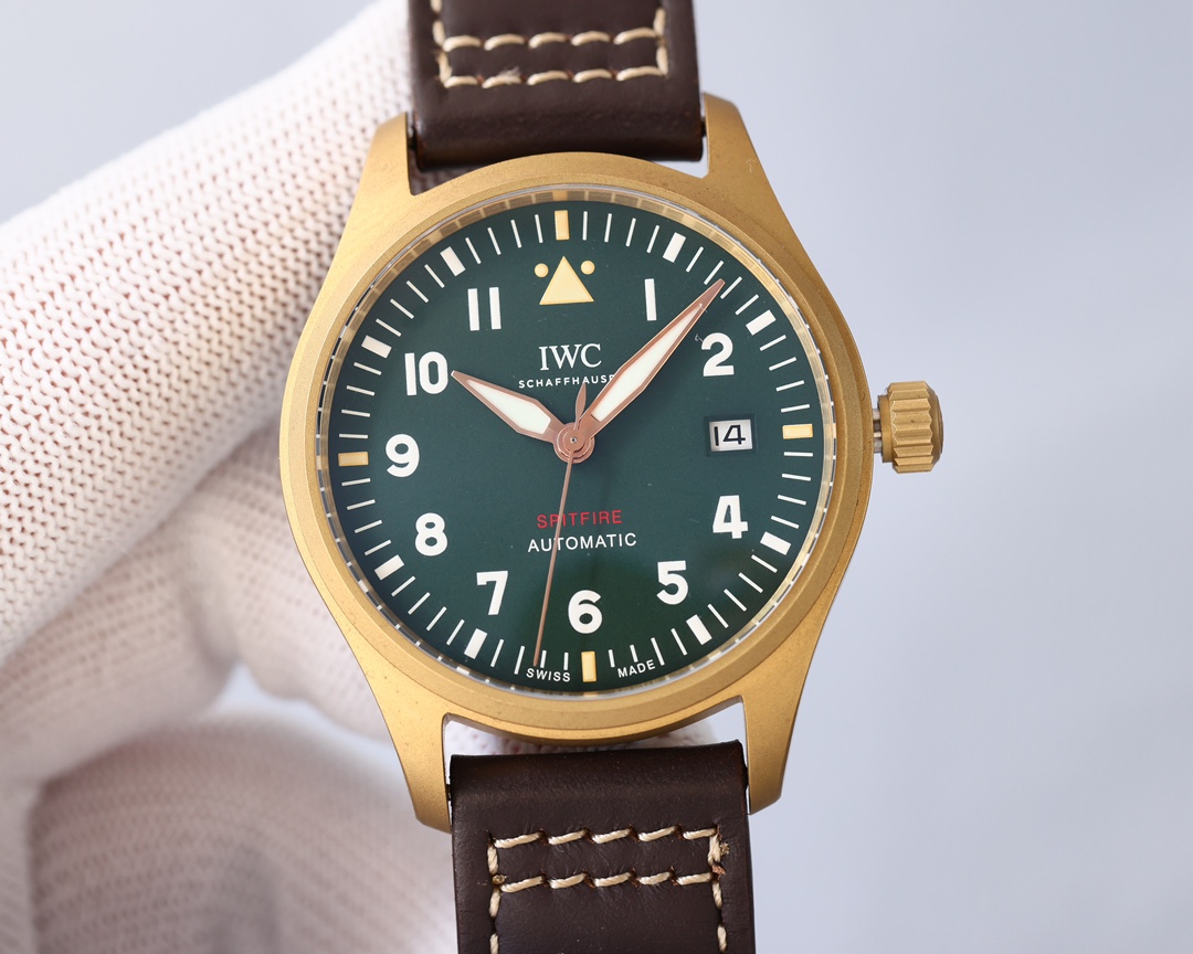 IWC- Spitfire Pilot's Watch Chronograph Movement: the powerful and stable Shanghai caliber 7750