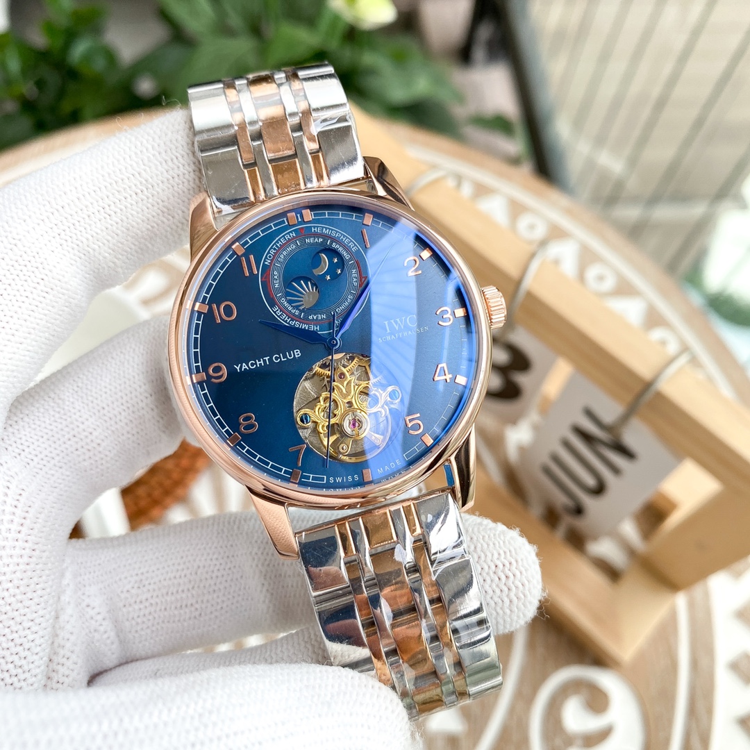 IWC- Fine men's watches Fully automatic mechanical movement, top 316 steel case and strap