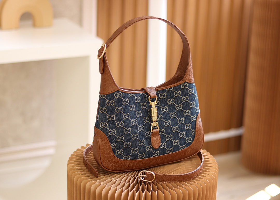 GUCCI 𝙅𝙖𝙘𝙠𝙞𝙚 1961 Retro Denim Series Original Leather #636706