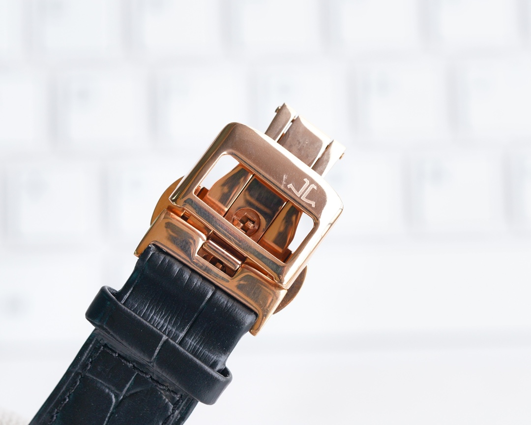 Jaeger-LeCoultre Fine Men's Watches