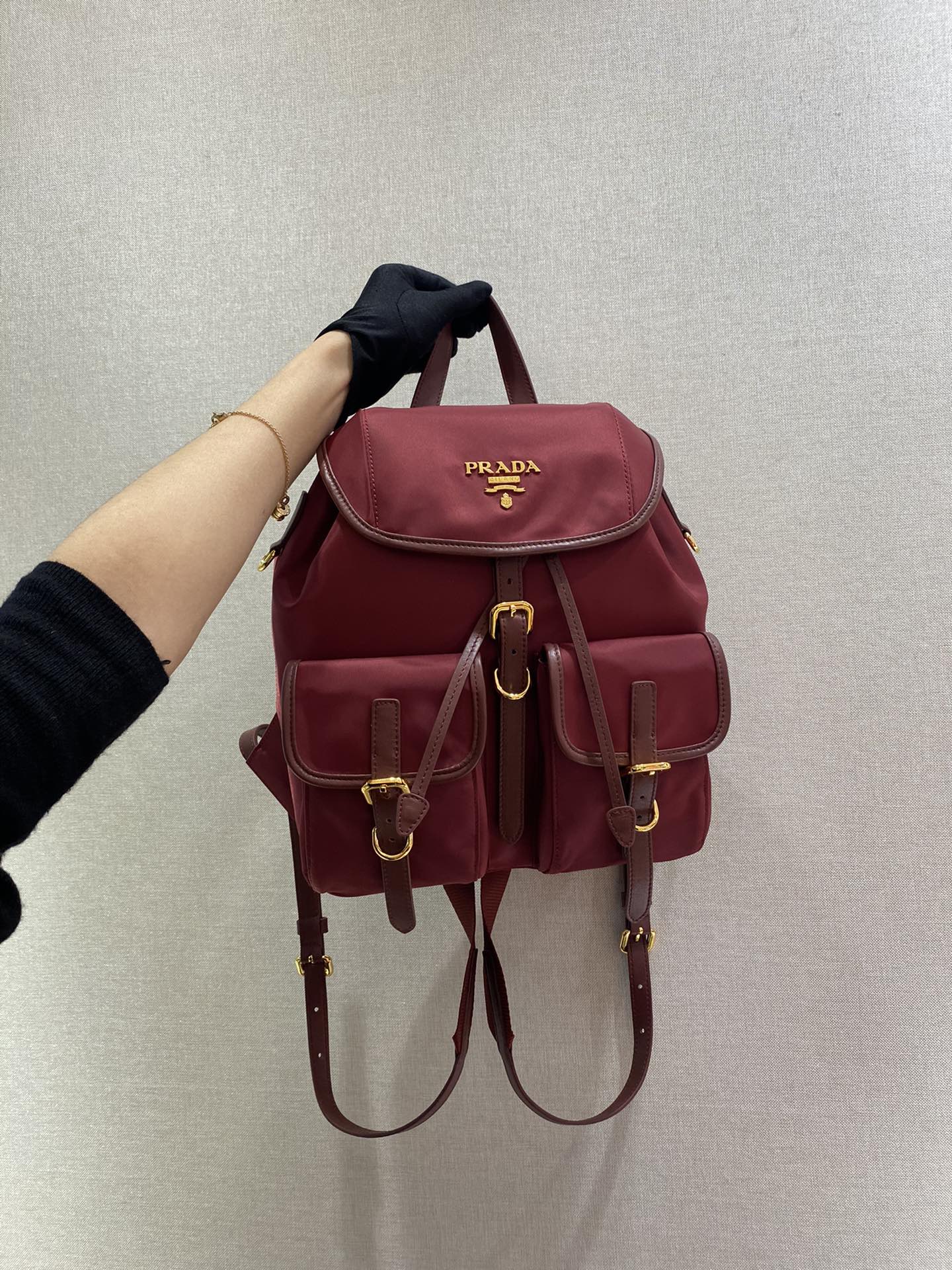 𝐏𝐑𝐀𝐃𝐀 New backpack 1BZ677A