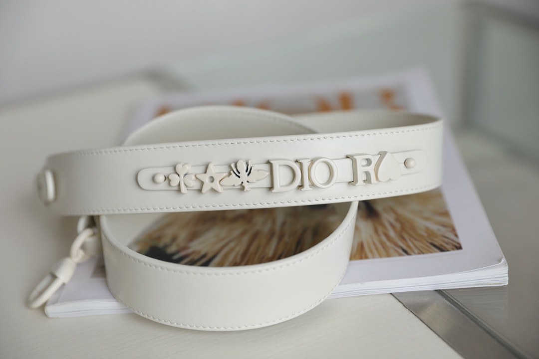 LADY DIOR diamond vine check four compartments DR-091