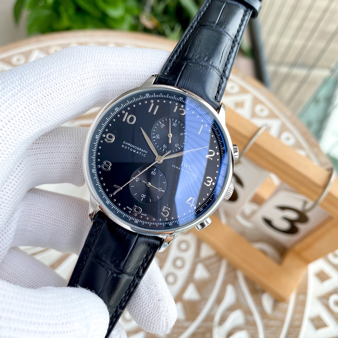 IWC- Fine men's watches Fully automatic mechanical movement, top 316 steel case and strap