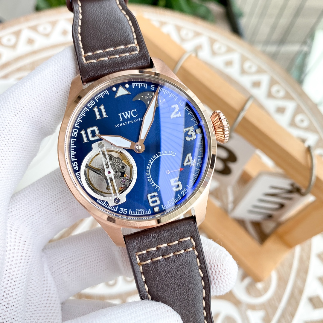 IWC- Fine men's watches Fully automatic mechanical movement, top 316 steel case and strap