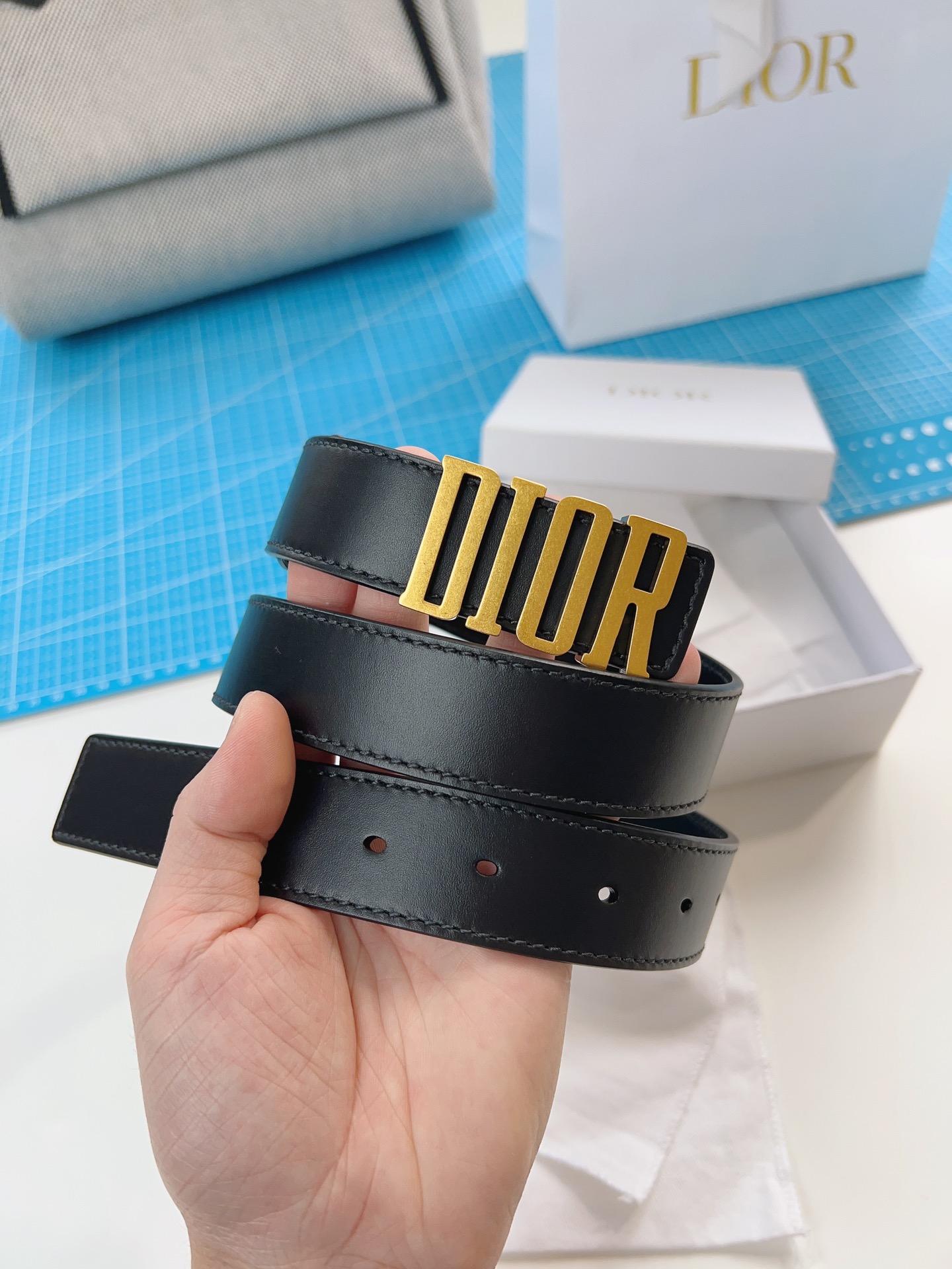 DIOR belt