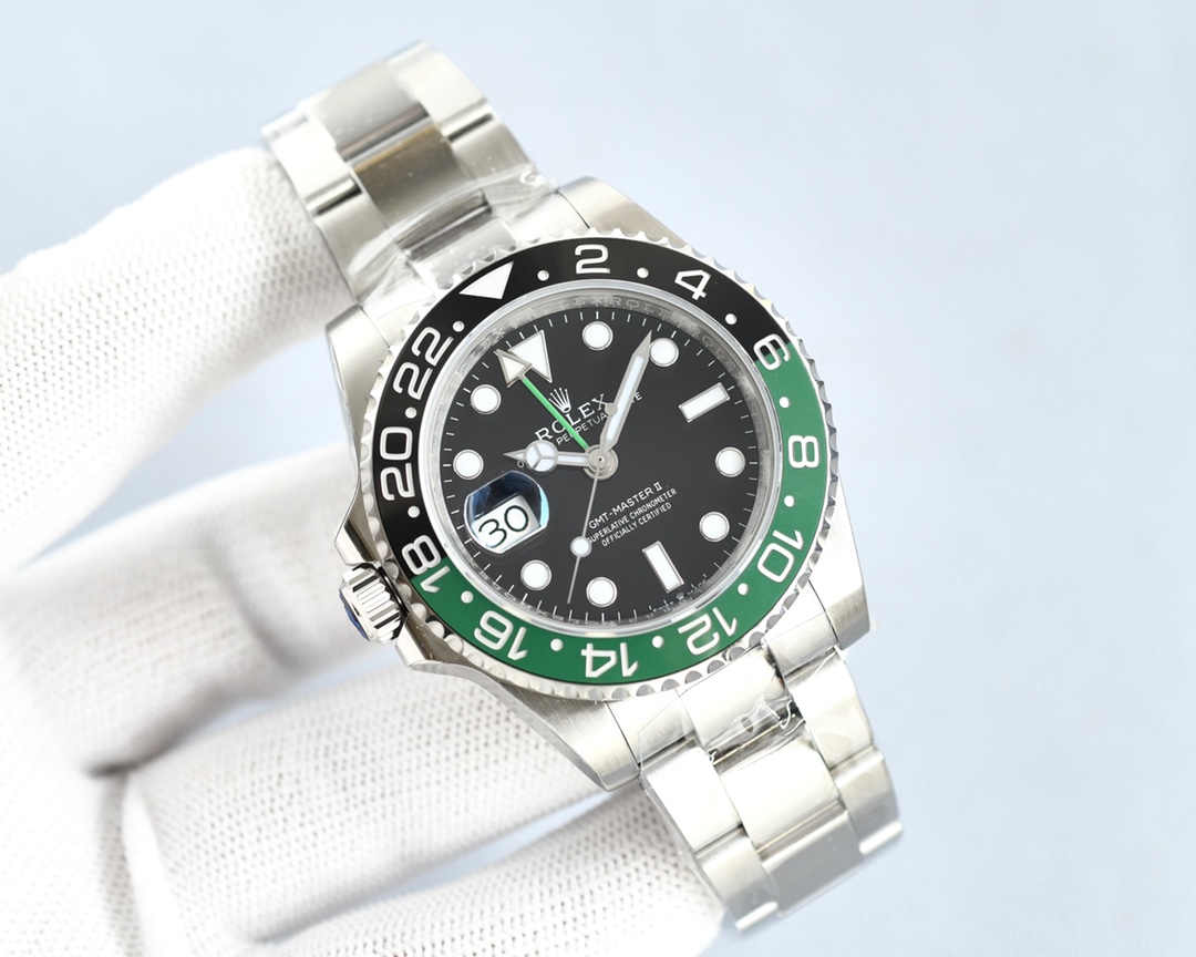 Rolex Greenwich-Master GMT V4 Black and Green Ceramic Bezel
