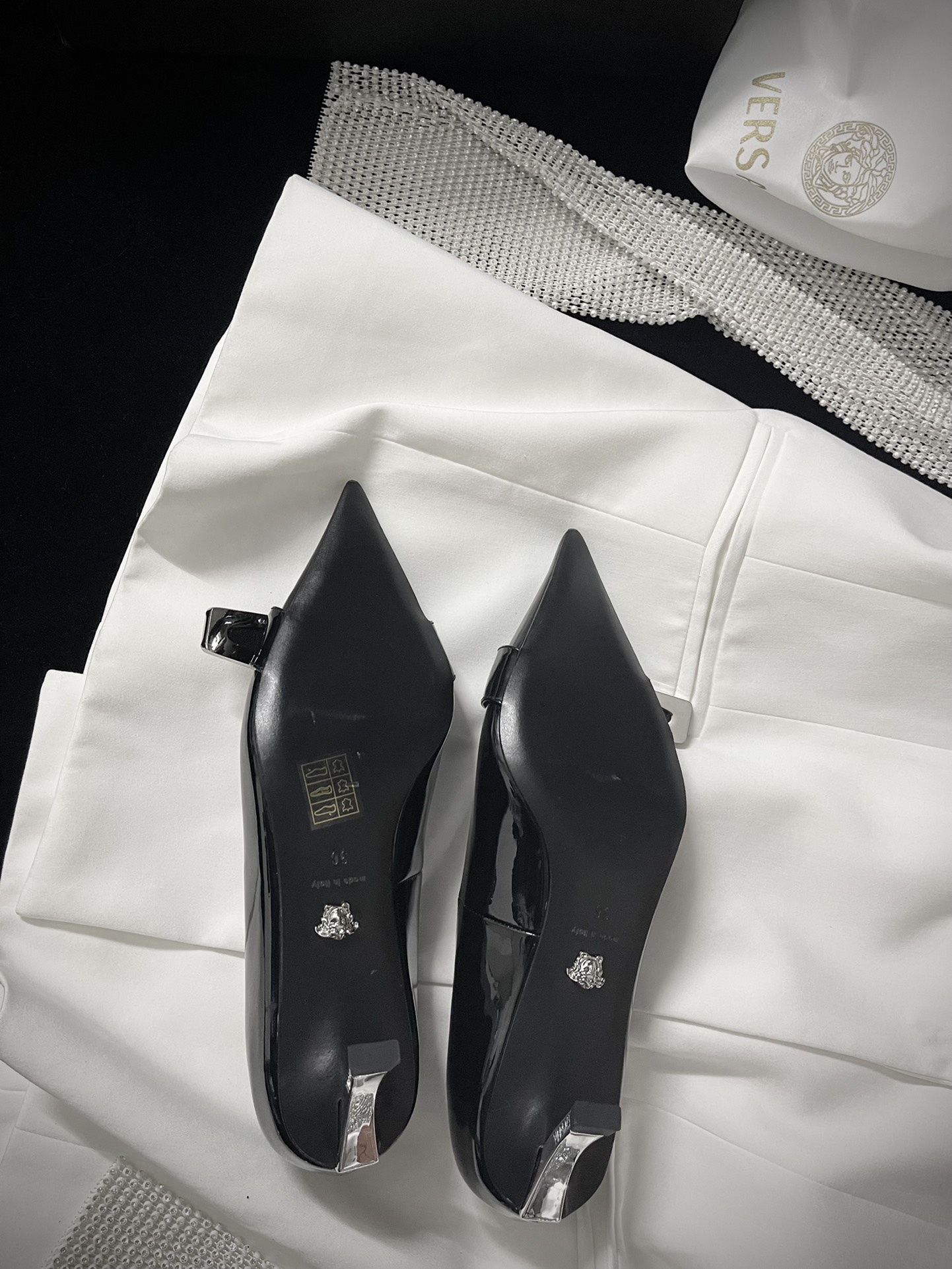 𝐕𝐞𝐫𝐬𝐚𝐜𝐞｜𝟐𝟎𝟐𝟐/𝐒𝐒 𝐧𝐞𝐰 Jensa single original custom cowhide open beads imported leather outsole