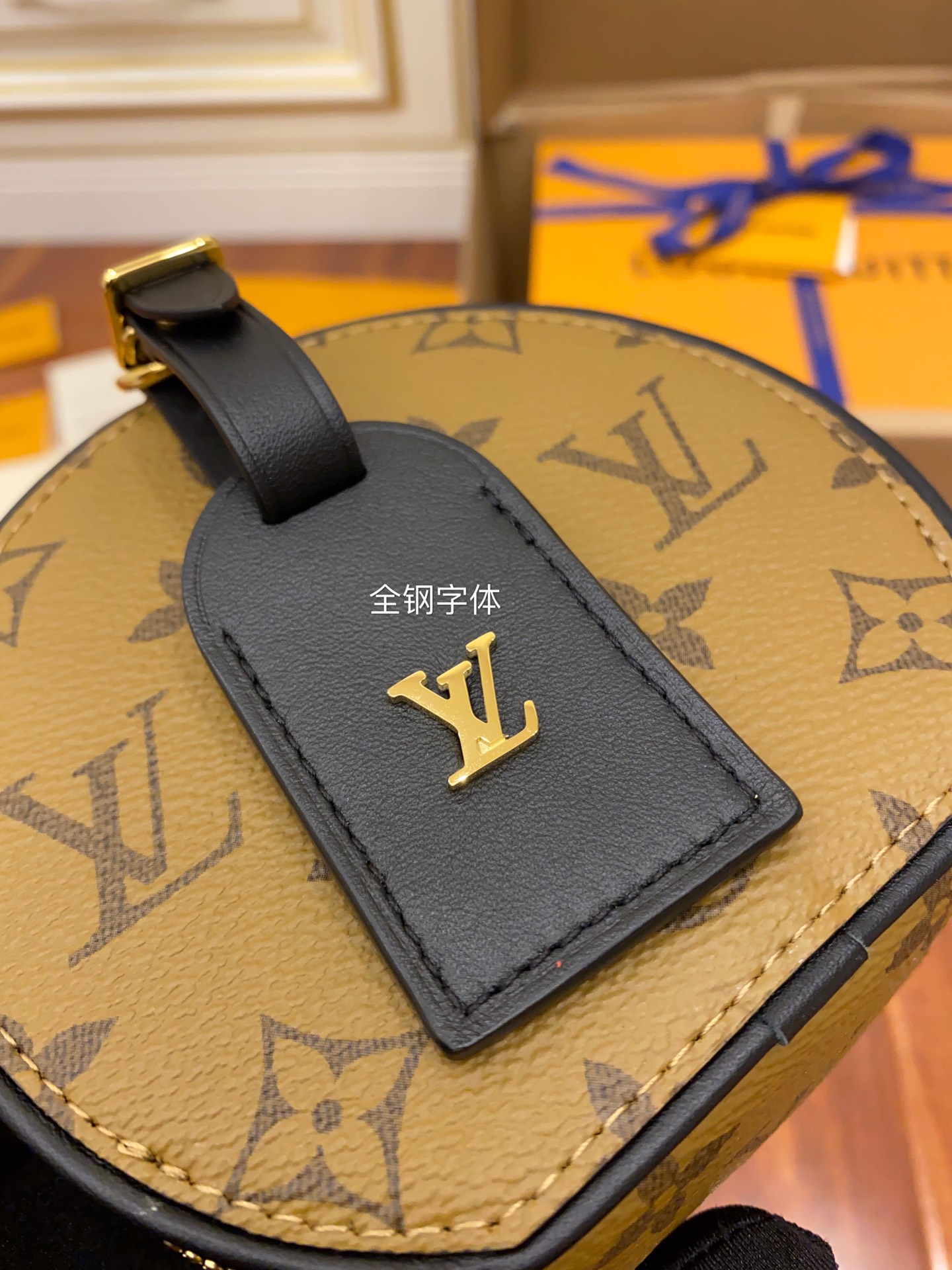 Louis Vuitton M68276 leather is genuine OEM Italian A-grade leather