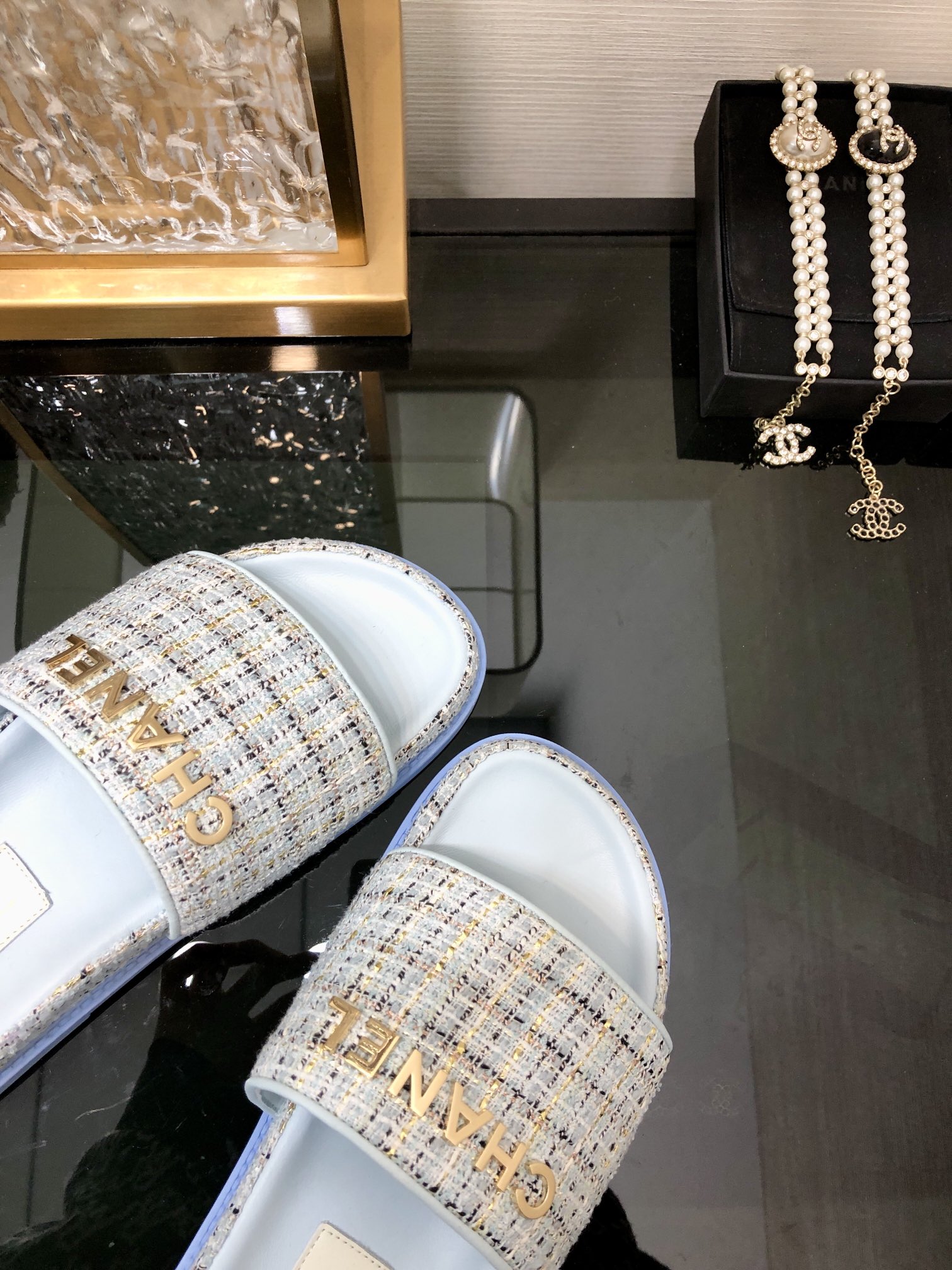 CHANEL 2022 early spring latest honey slippers fashion versatile series imported sheepskin cushioned feet