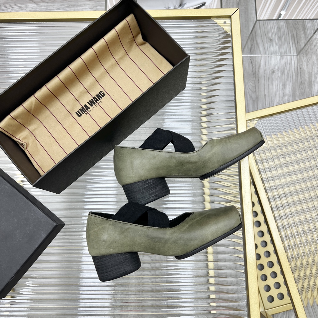 𝐔𝐌𝐀 𝐖𝐀𝐍𝐆｜𝟐𝟎𝟐𝟑/𝐒𝐒 𝐧𝐞𝐰  UMA WANG classic models retro do old ballet shoes