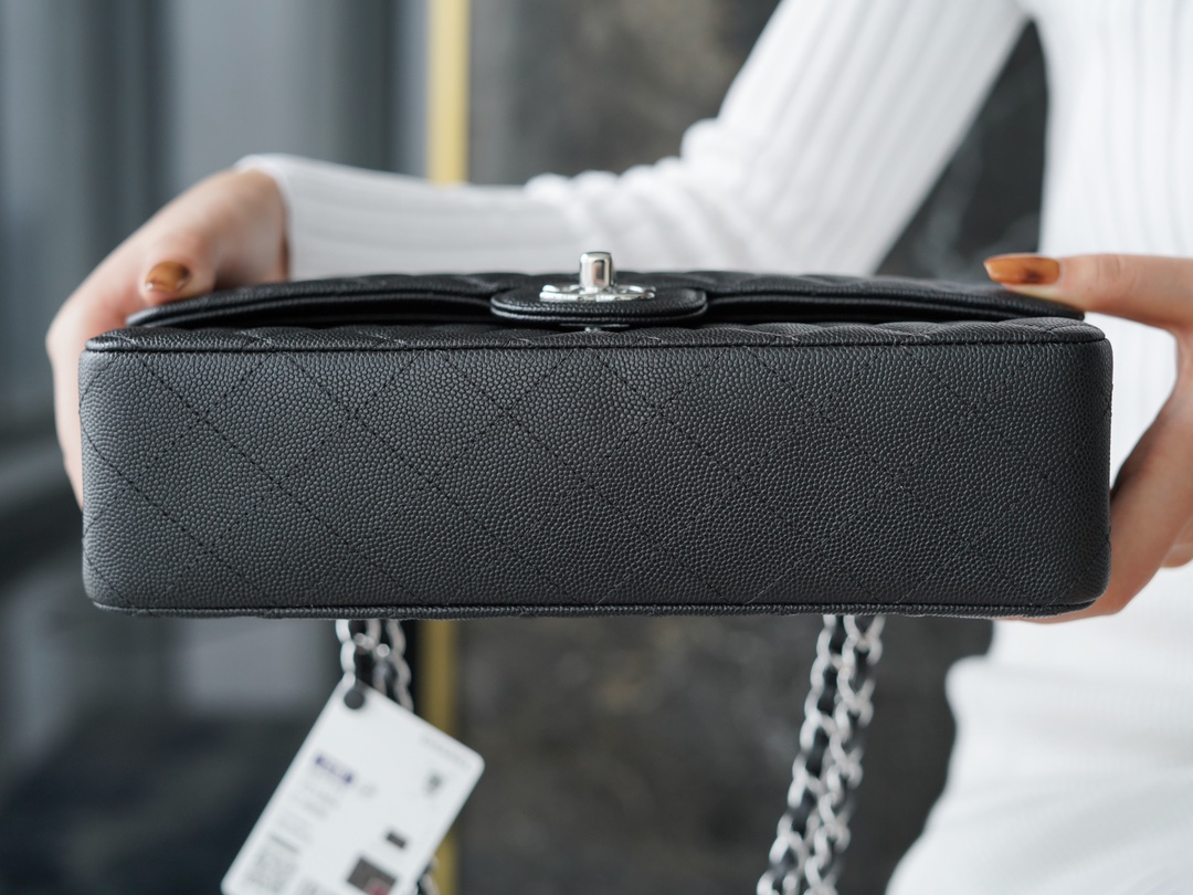 𝐂𝐇𝐀𝐍𝐄𝐋 Classic Flap France 🇫🇷 𝐇𝐚𝐚𝐬 Original Caviar🐂|Original Caviar🐂 Medium Black Silver🖤