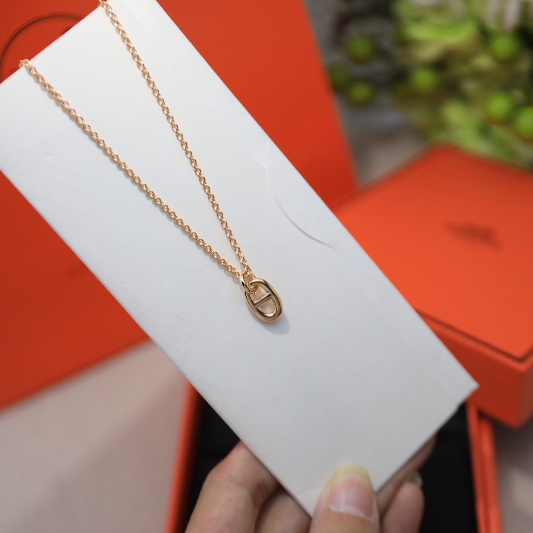Hermes necklace