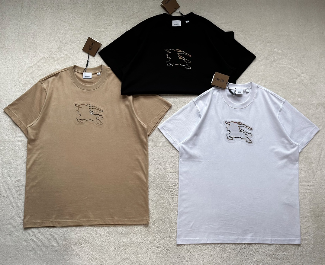 Burberry...Equestrian Concave-Convex Three-dimensional Double Layer Laser Embossed Embossed T-Shirt