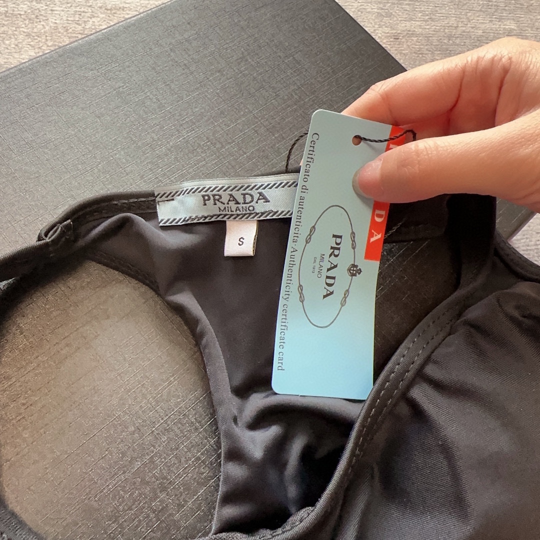 Prada New high stretch fitness and yoga wear sports suit swimming costume