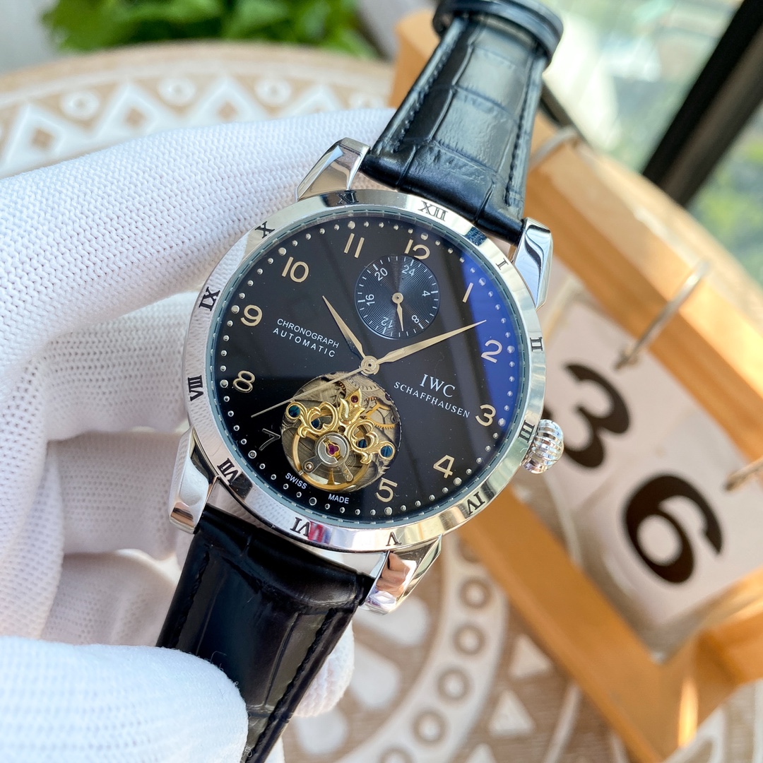 IWC- Fine men's watches Fully automatic mechanical movement, top 316 steel case and strap