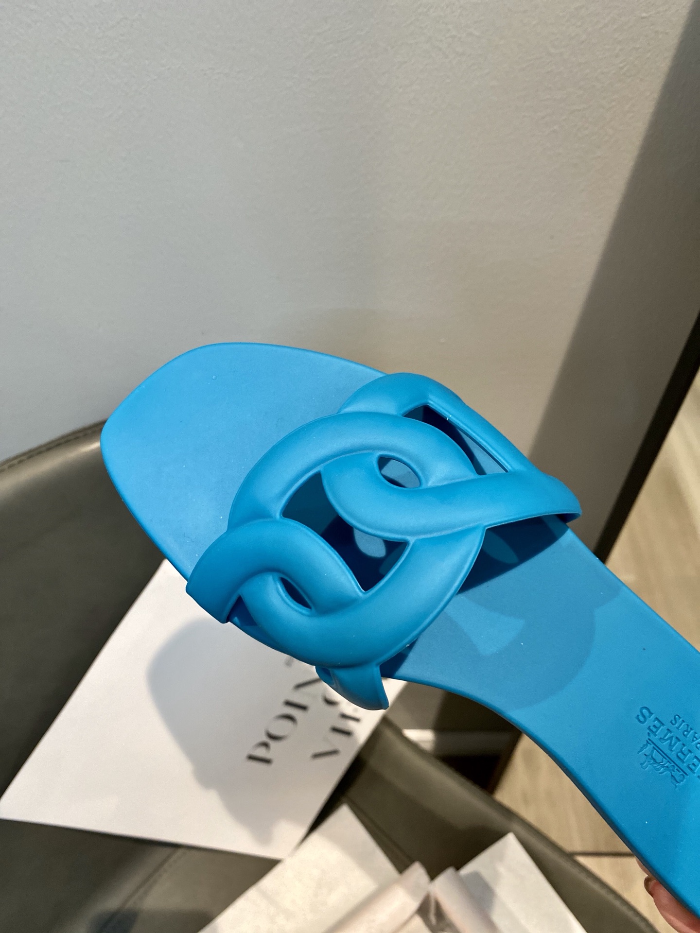 Hermes Pig Nose Classic Slippers