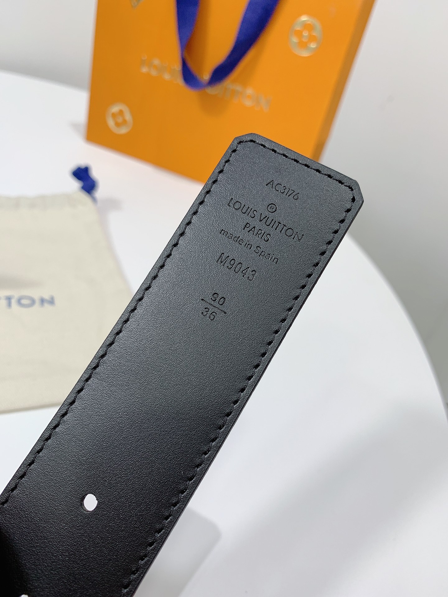 LOUIS VUITTO genuine integrated casting hardware