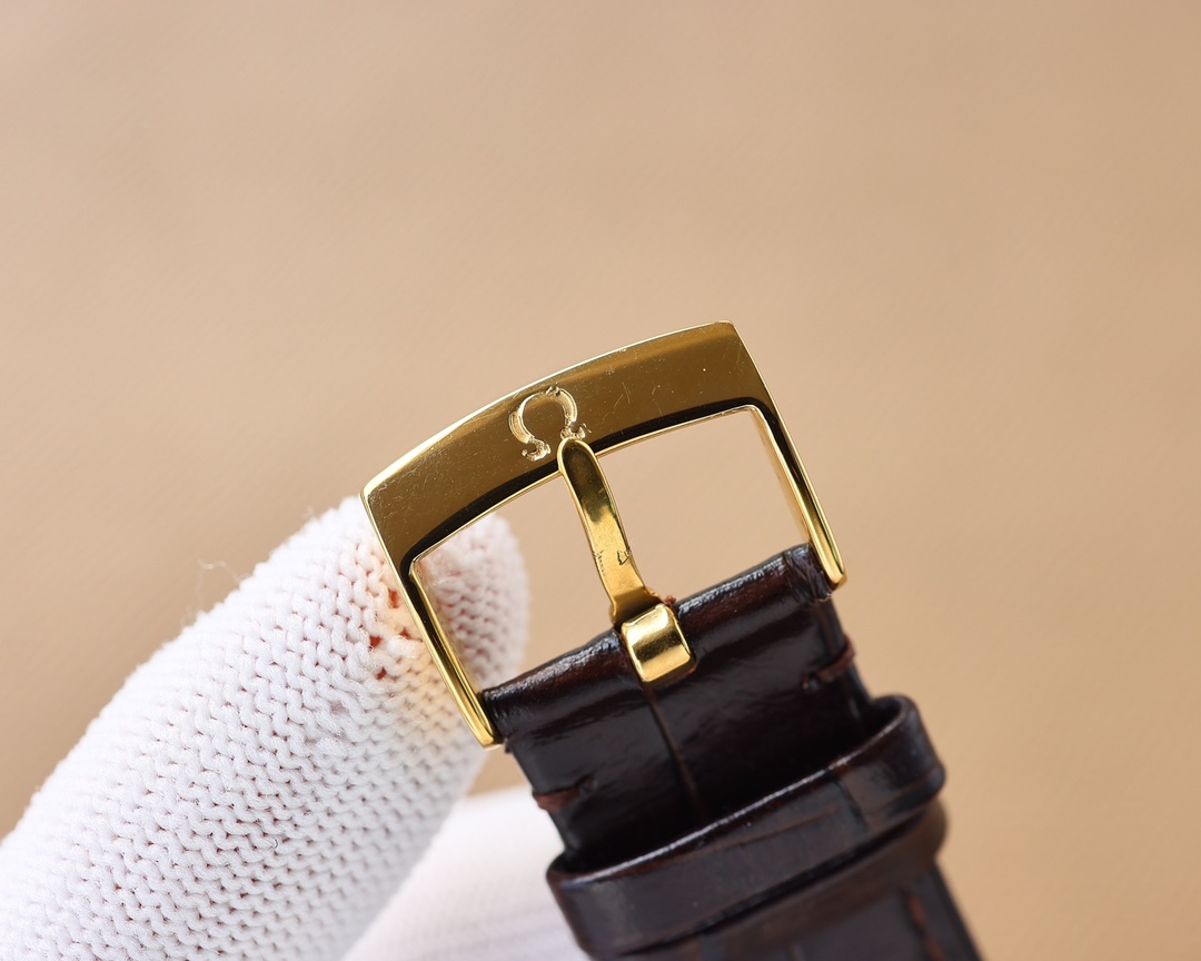 Omega Men's Automatic Mechanical Watch