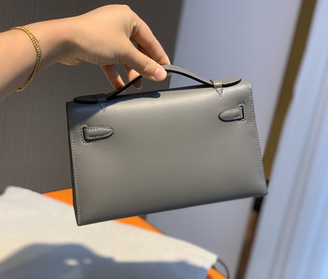 Minikellycumulonimbus gray original swift