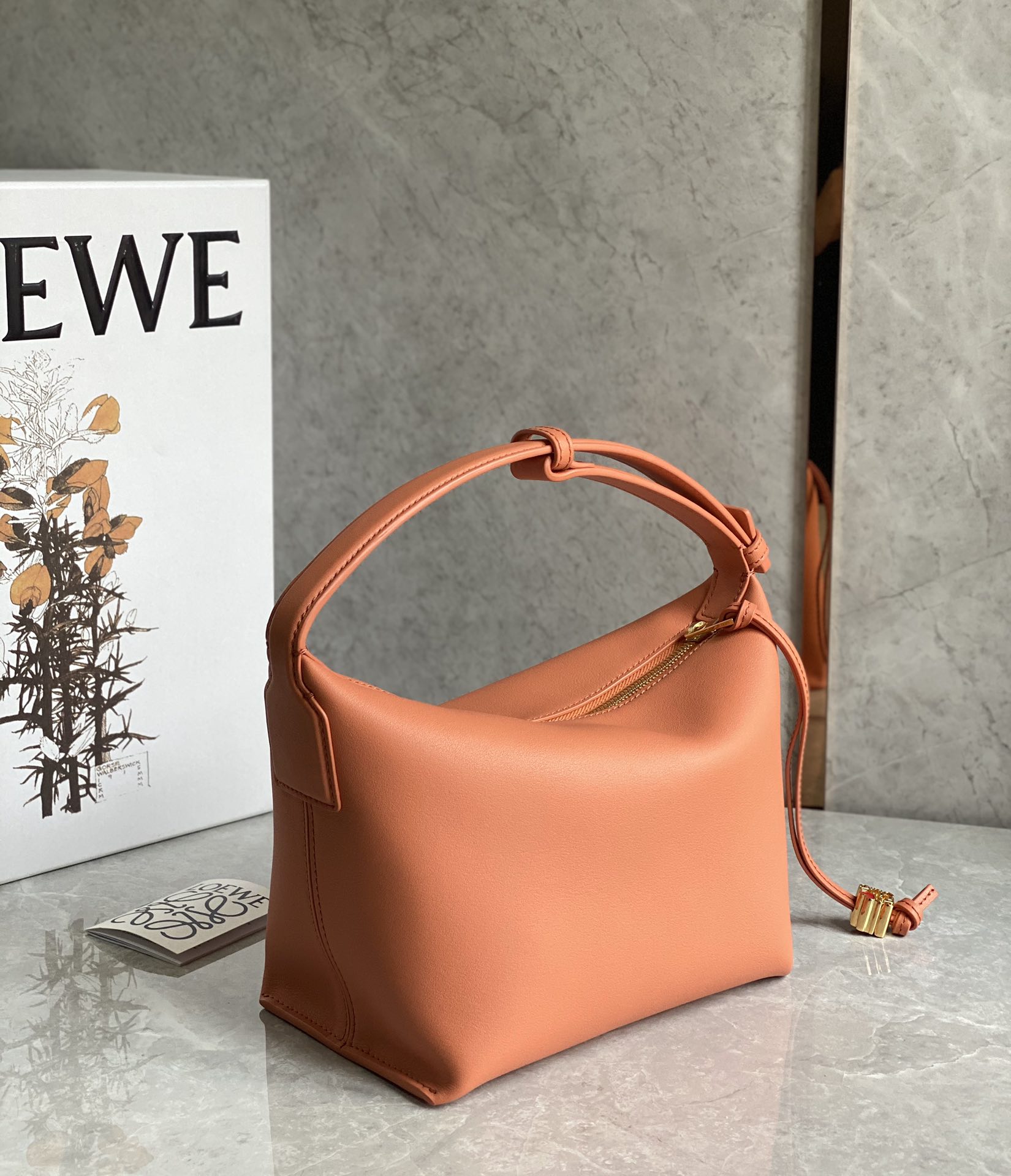 LOEWE cubi full leather lunch box bag