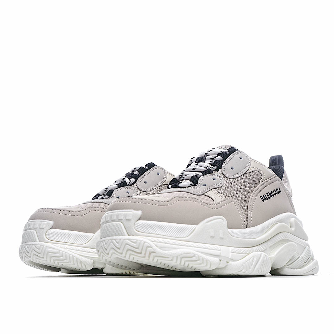Balenciaga Triple S dad shoes running shoes