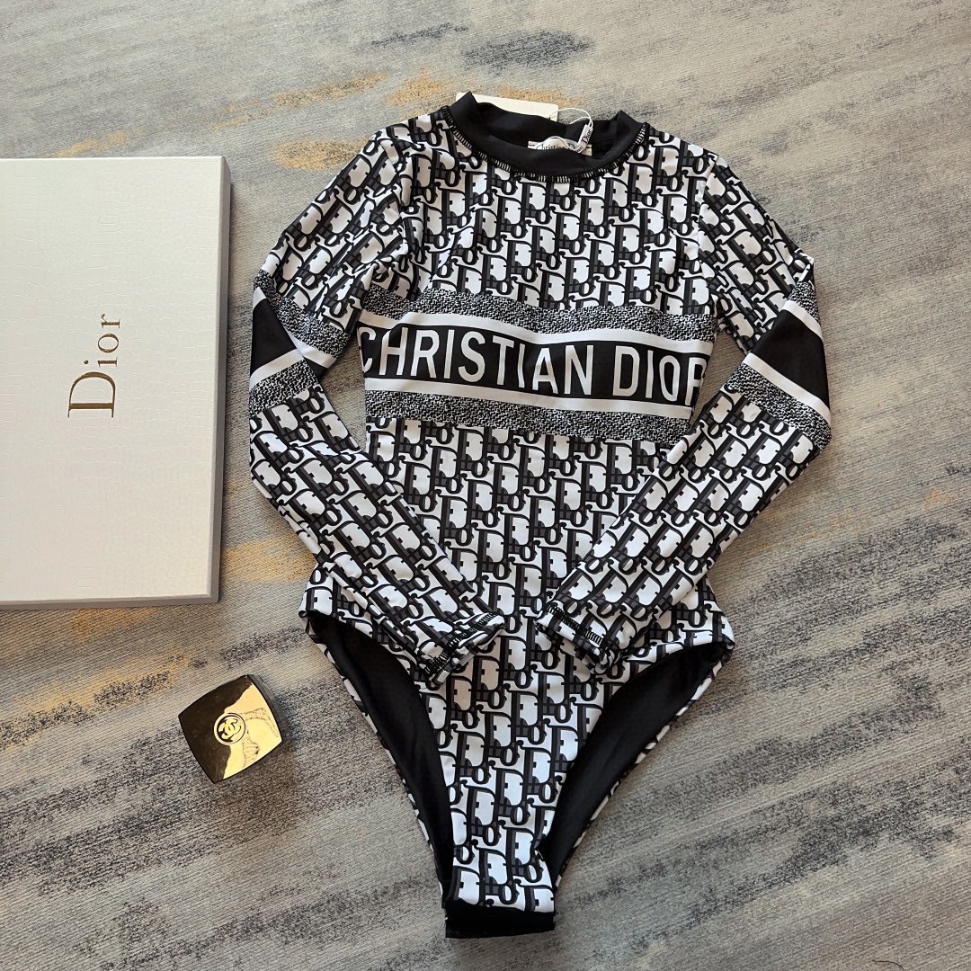 dior bikini