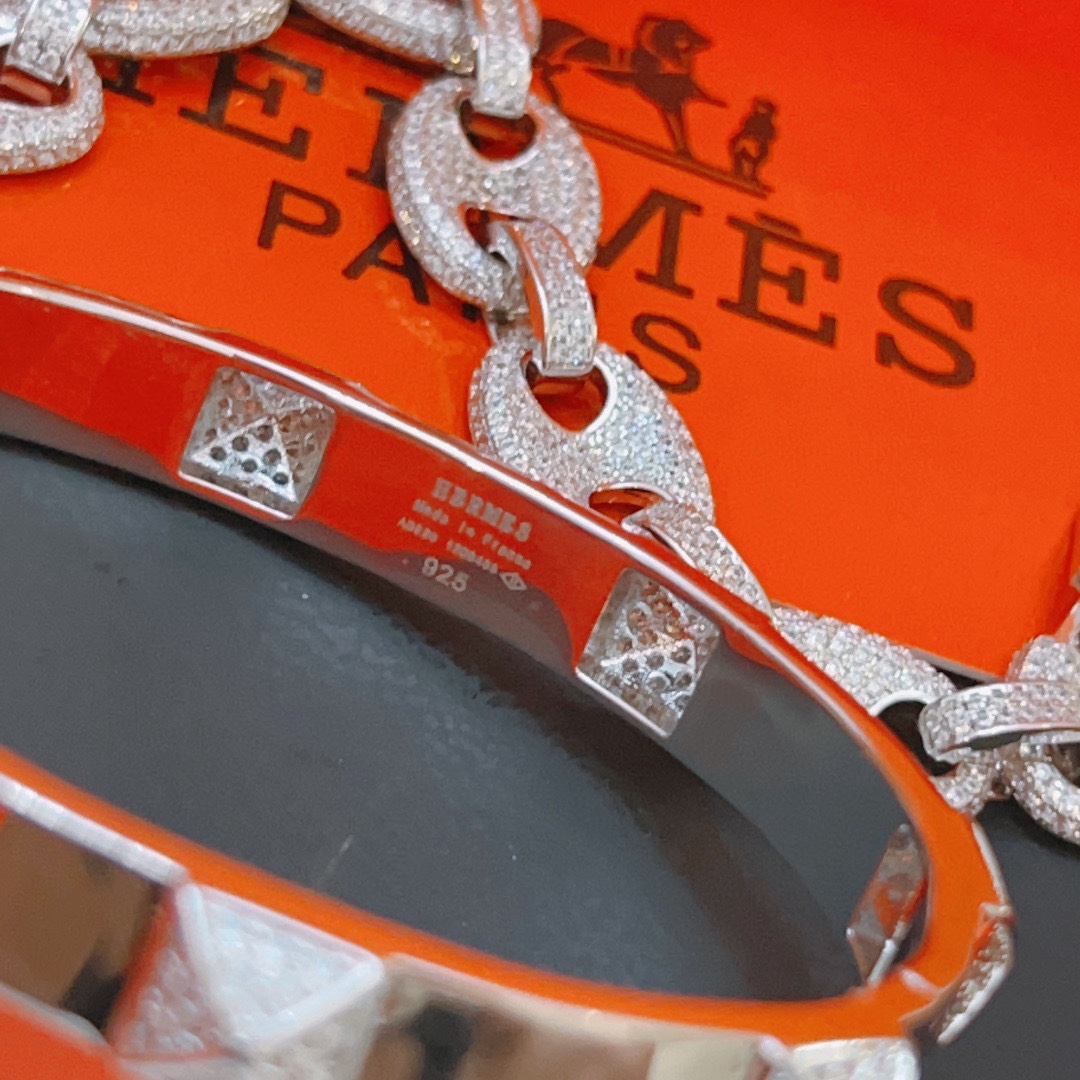 Hermes bracelet