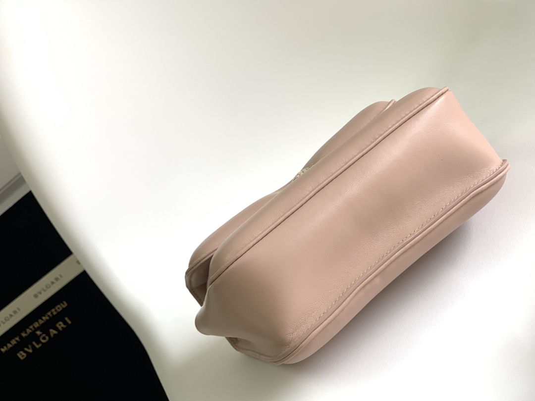 BVLGARI joint design