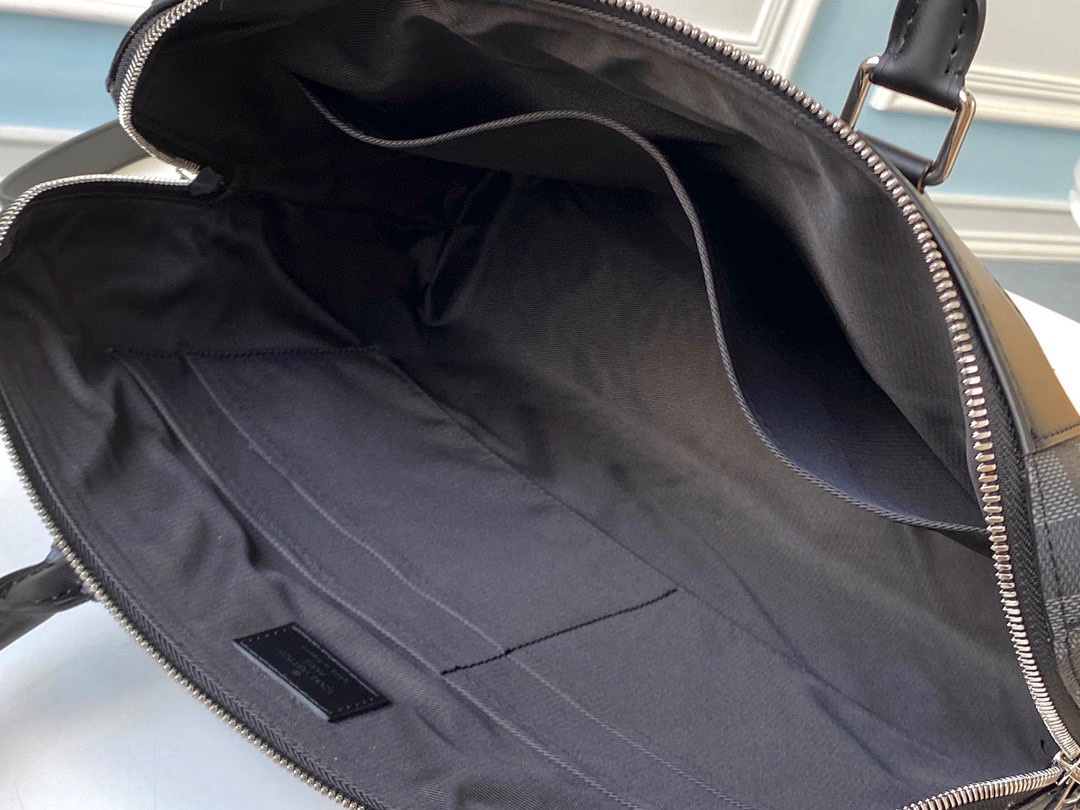 𝐋𝐎𝐔𝐈𝐒 𝐕𝐔𝐈𝐓𝐓𝐎𝐍  N48260 Porte-Documents Jour