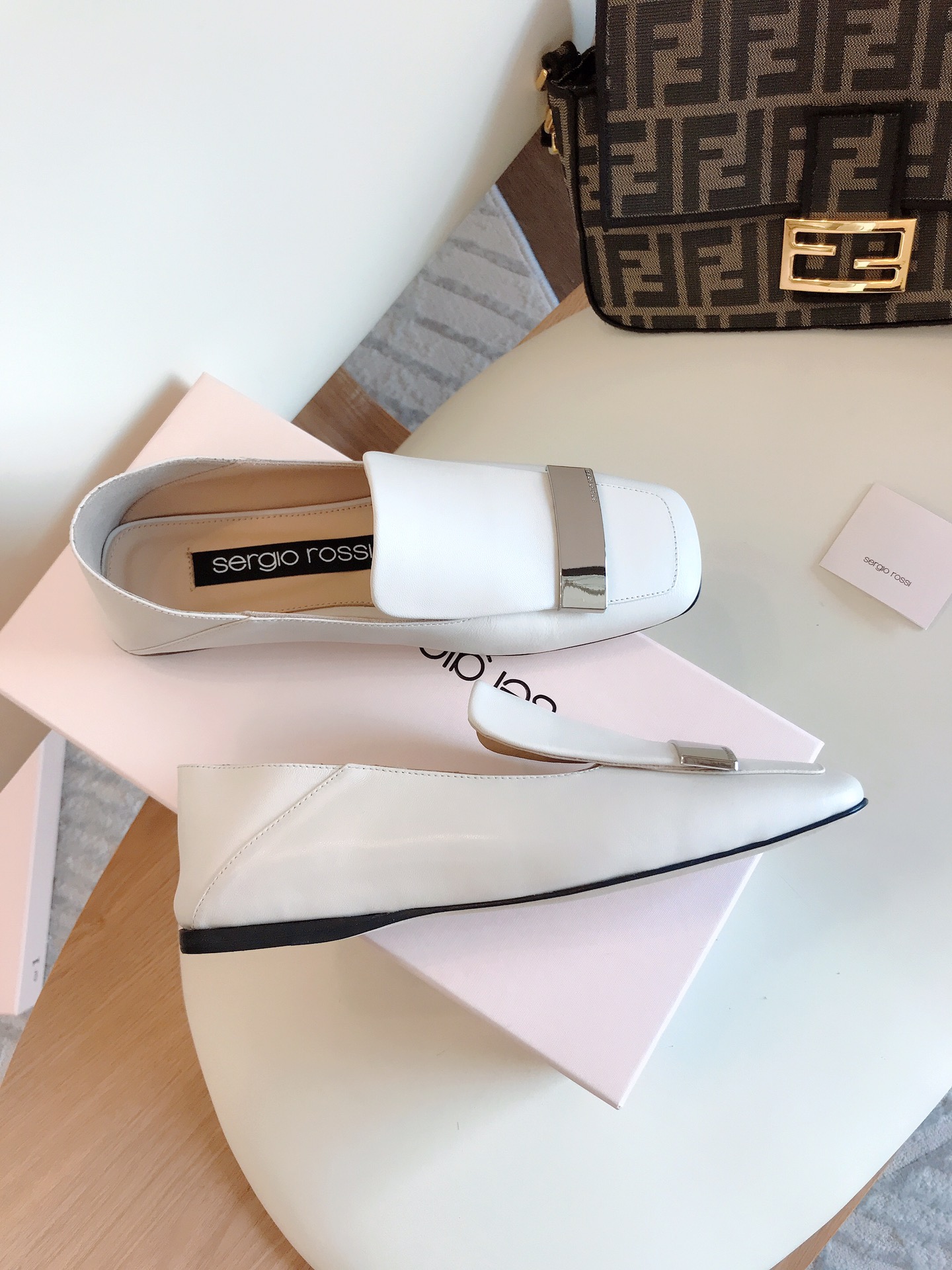 𝐒𝐇𝐔𝐒𝐇𝐔𝐓𝐎𝐍𝐆｜𝟐𝟎𝟐𝟑/𝐒𝐒 𝐧𝐞𝐰 The most bow-tied and best-looking shoe of the year