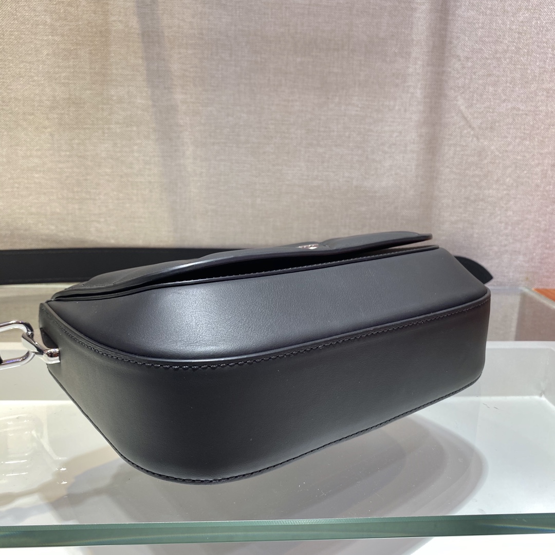 𝐏𝐑𝐀𝐃𝐀 New Women's Bag 1BD283