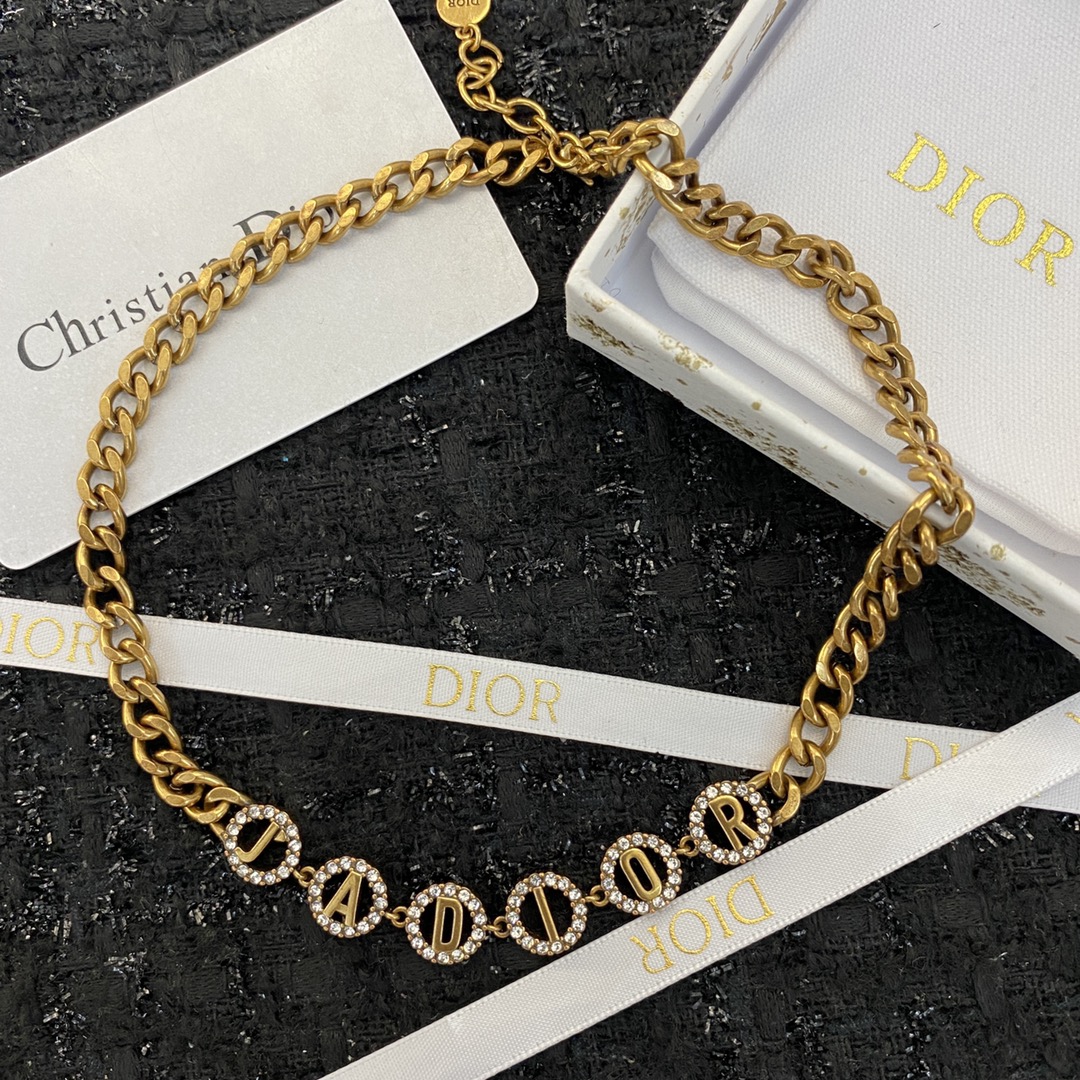 Dior necklace