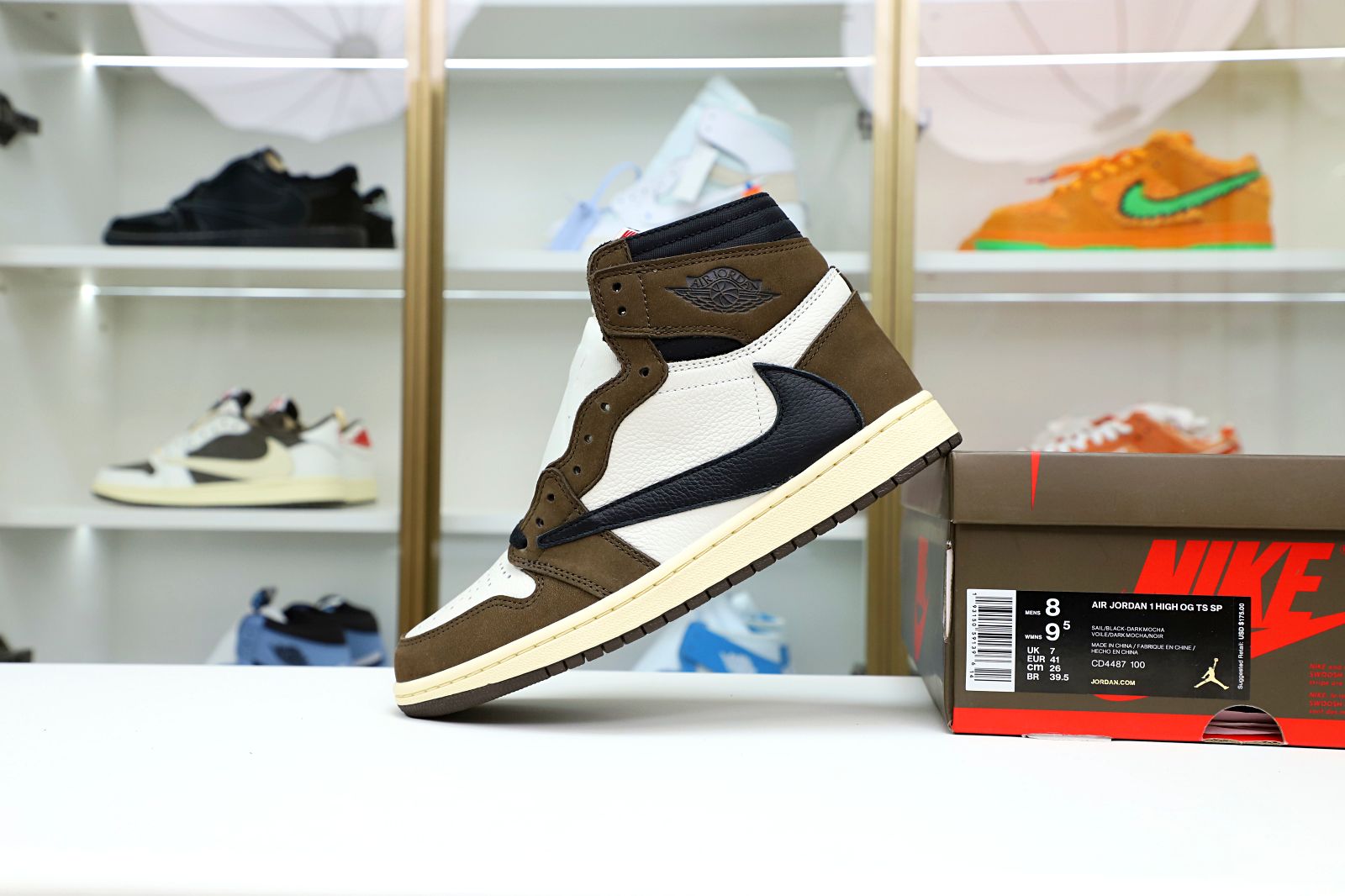 TRAVIS SCOTT X AIR JORDAN 1 RETRO HIGH OG MOCHA