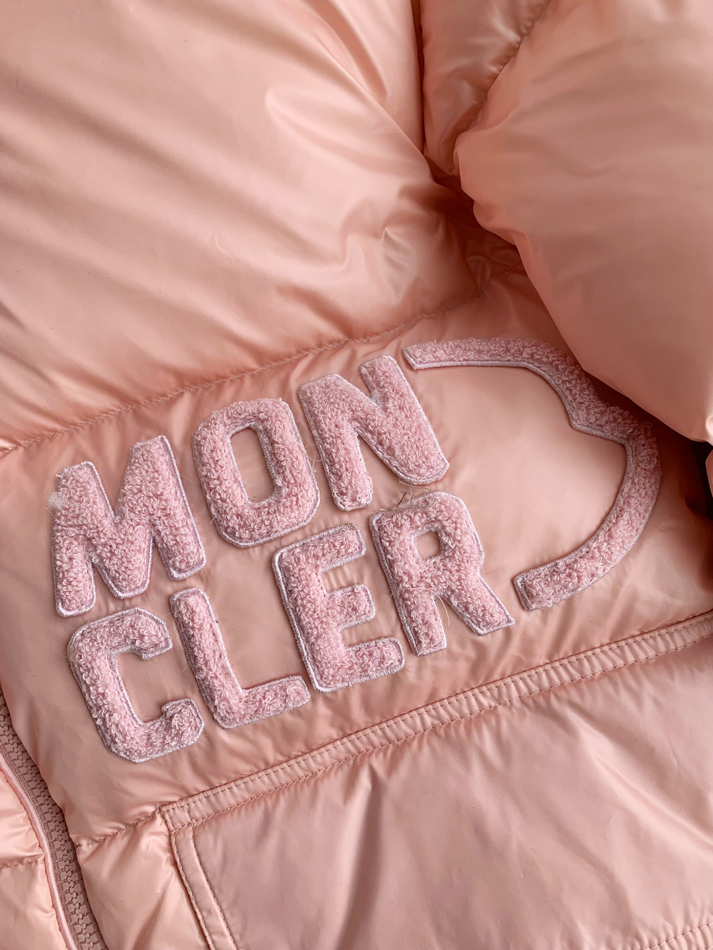 Moncler Thick down jacket for women-pink