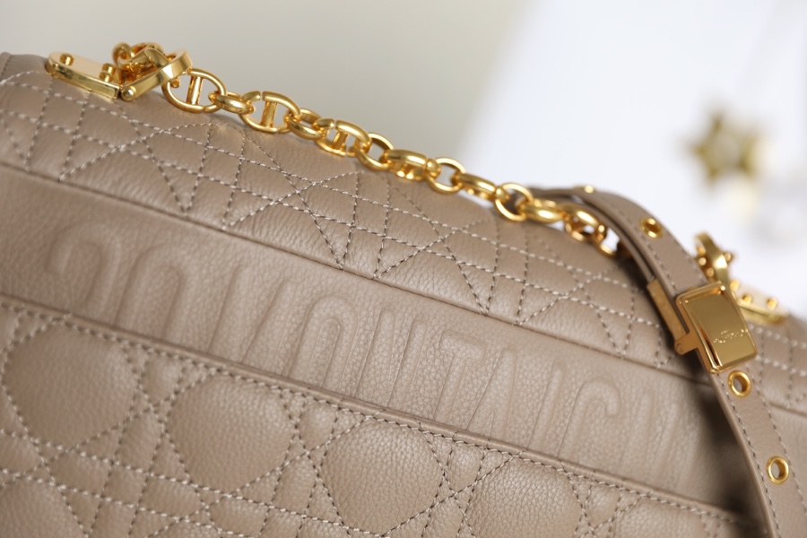 [DlOR CARO] Brown soft cow leather rattan check DR- 581