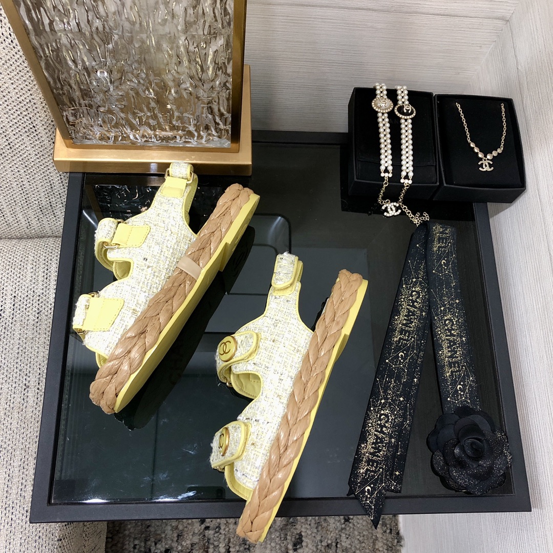 CHANEL 2023 spring and summer latest woven velcro sandals Japan imported woven materials