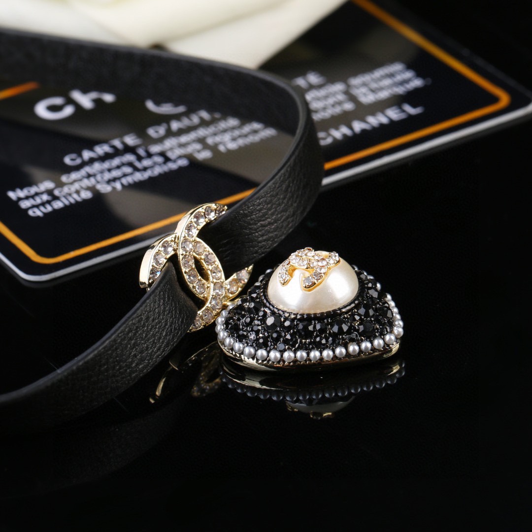 CHANEL🇫🇷Xiaoxiang new love heart💗 necklace