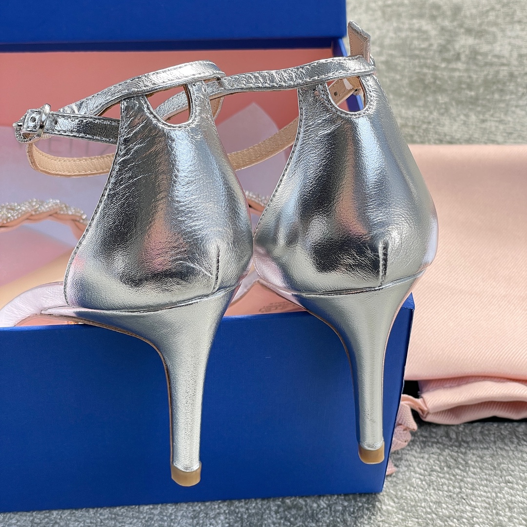 Stuar*t weitzma*n sandals