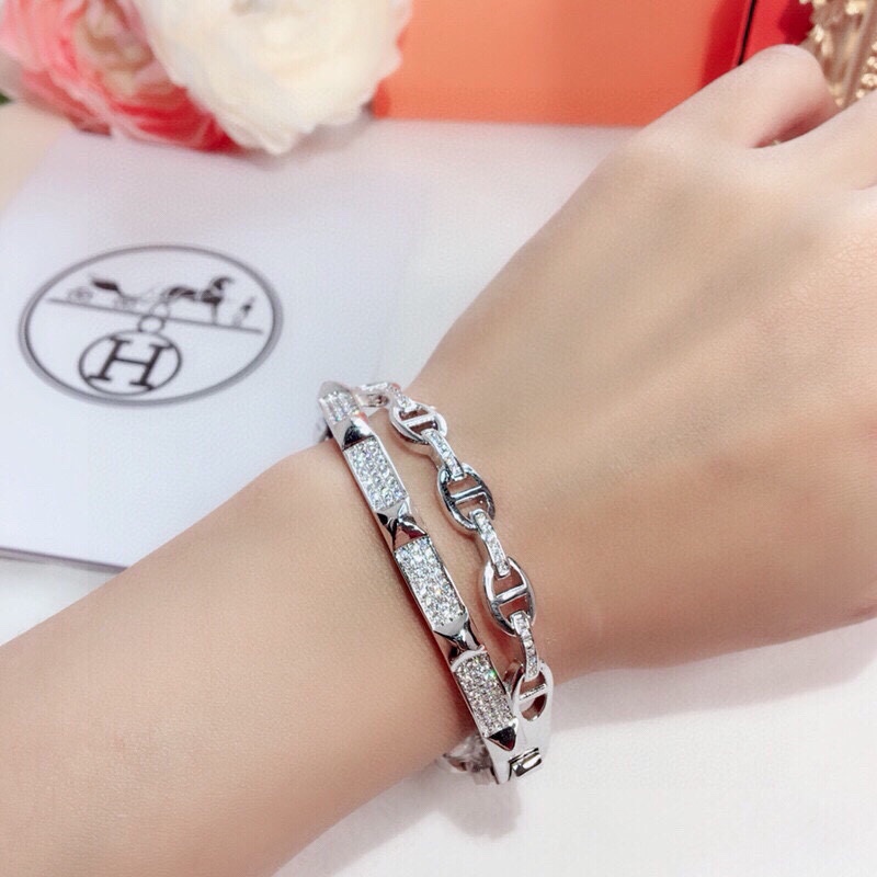 Hermes bracelet